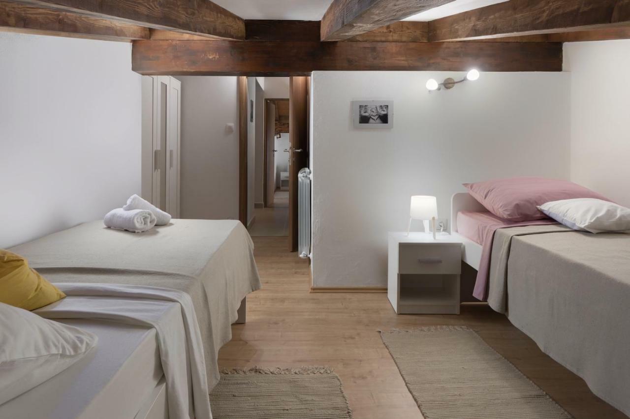 Apartman Ulika 梅杜林 外观 照片
